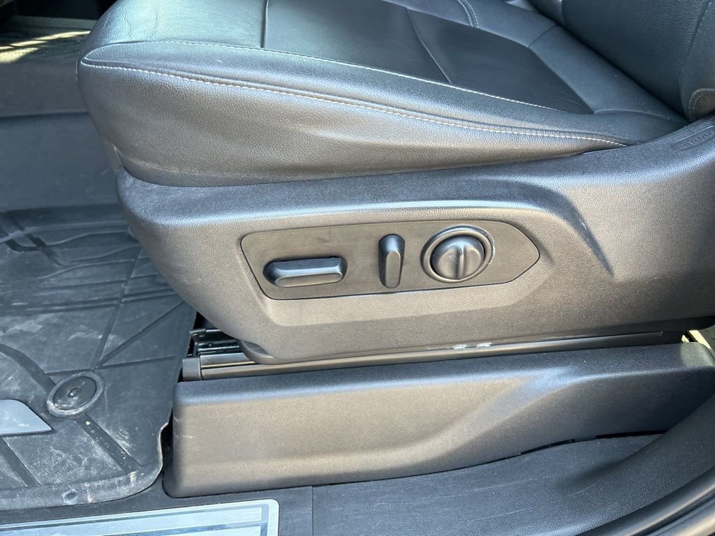 Used 2023 Chevrolet Silverado 3500 LT w/ All Star Edition image 12