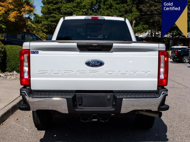 Certified 2025 Ford F250 XL w/ XL Chrome Package AWD/4WD image 4