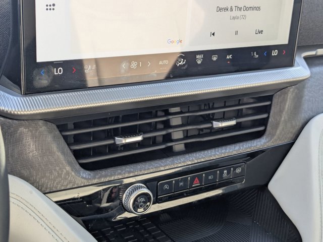 Certified 2025 Ford Explorer Platinum w/ Ultimate Package image 28