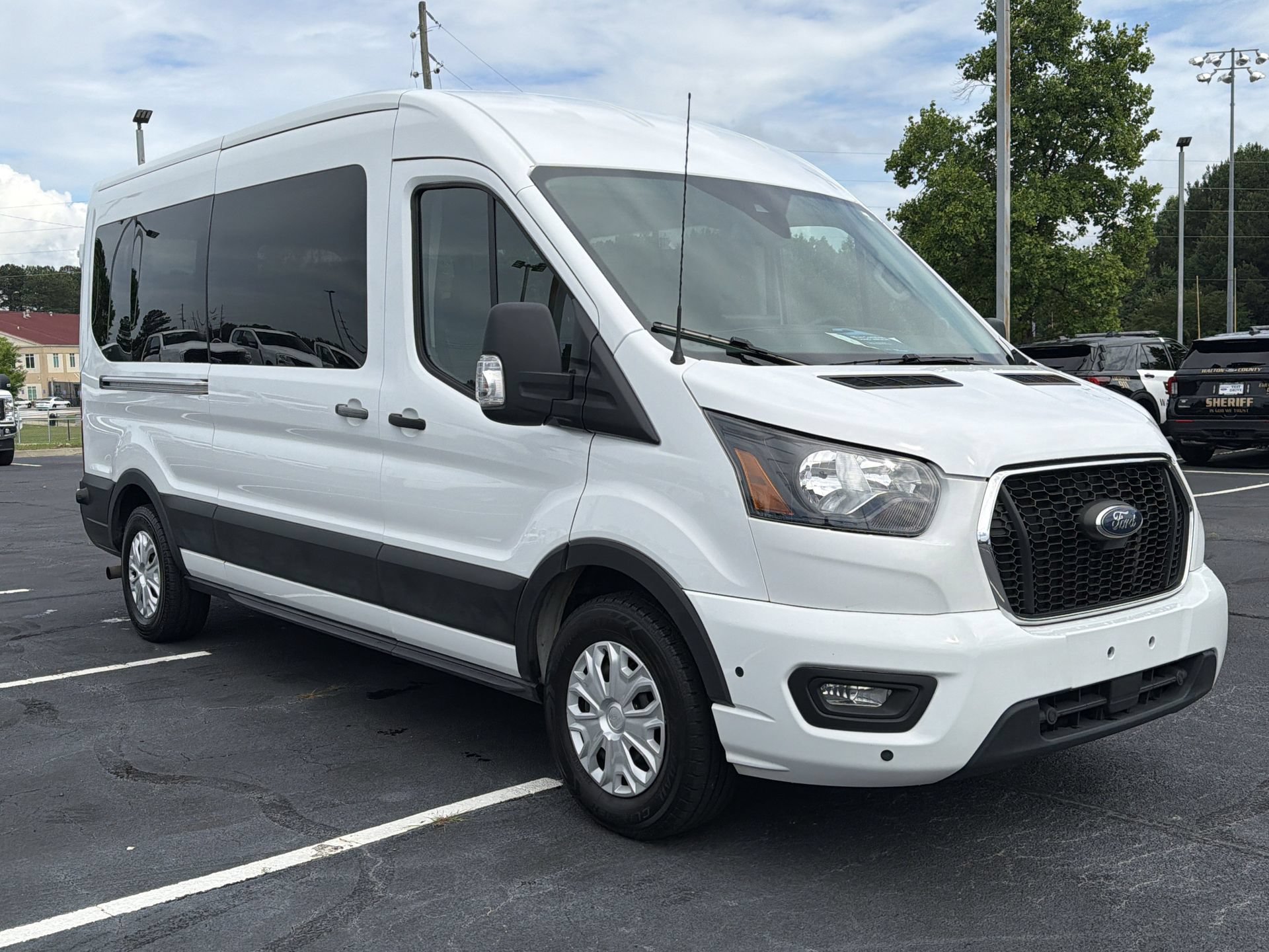 Certified 2024 Ford Transit 350 XLT RWD image 30