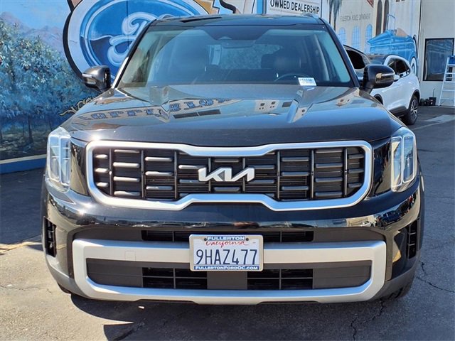 Used 2023 Kia Telluride S w/ S Sunroof Package image 5
