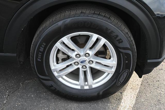 Certified 2023 Ford Explorer XLT w/ Equipment Group 202A image 17