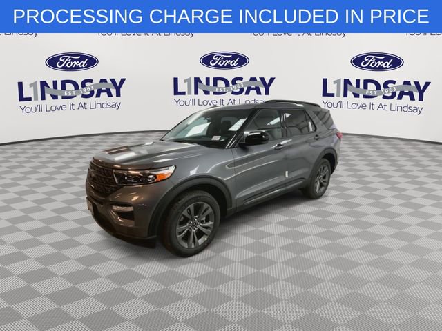 Certified 2023 Ford Explorer XLT w/ Equipment Group 202A AWD/4WD image 4