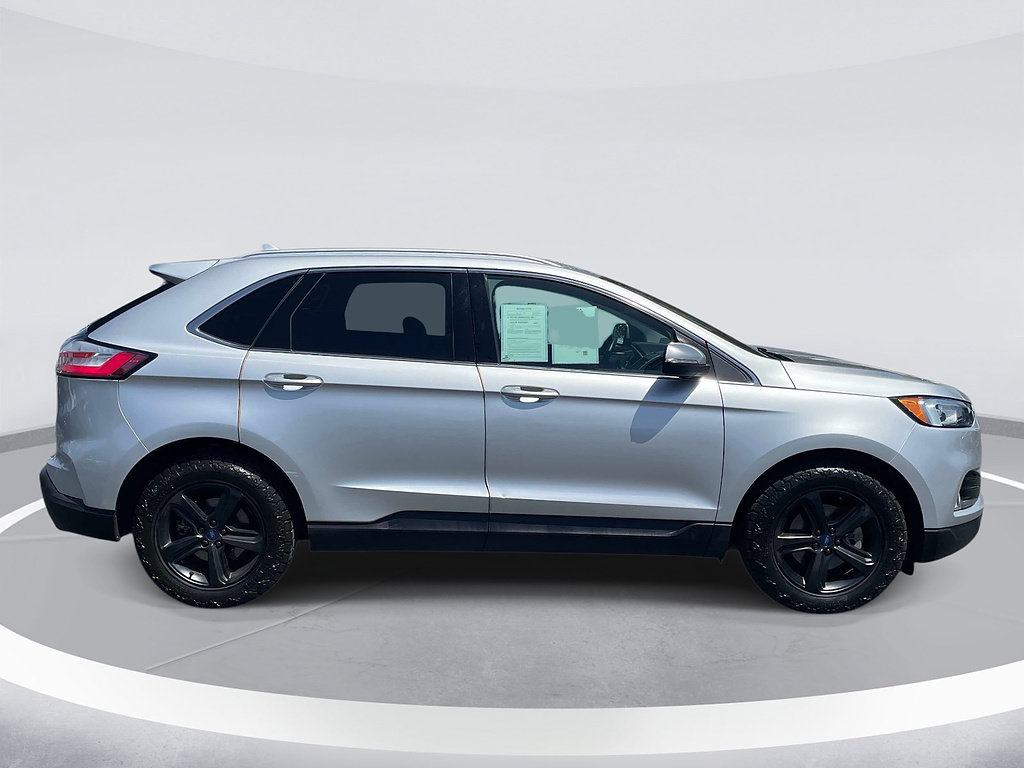 Certified 2019 Ford Edge SEL w/ Equipment Group 201A FWD image 3