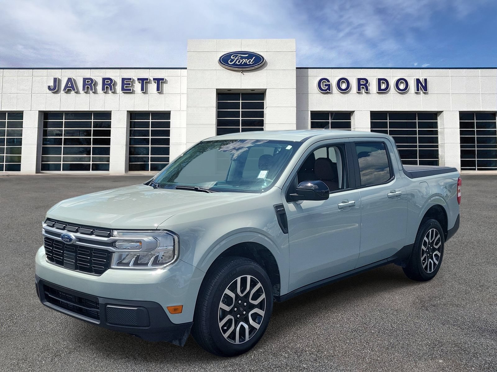 Certified 2024 Ford Maverick Lariat AWD/4WD image 2