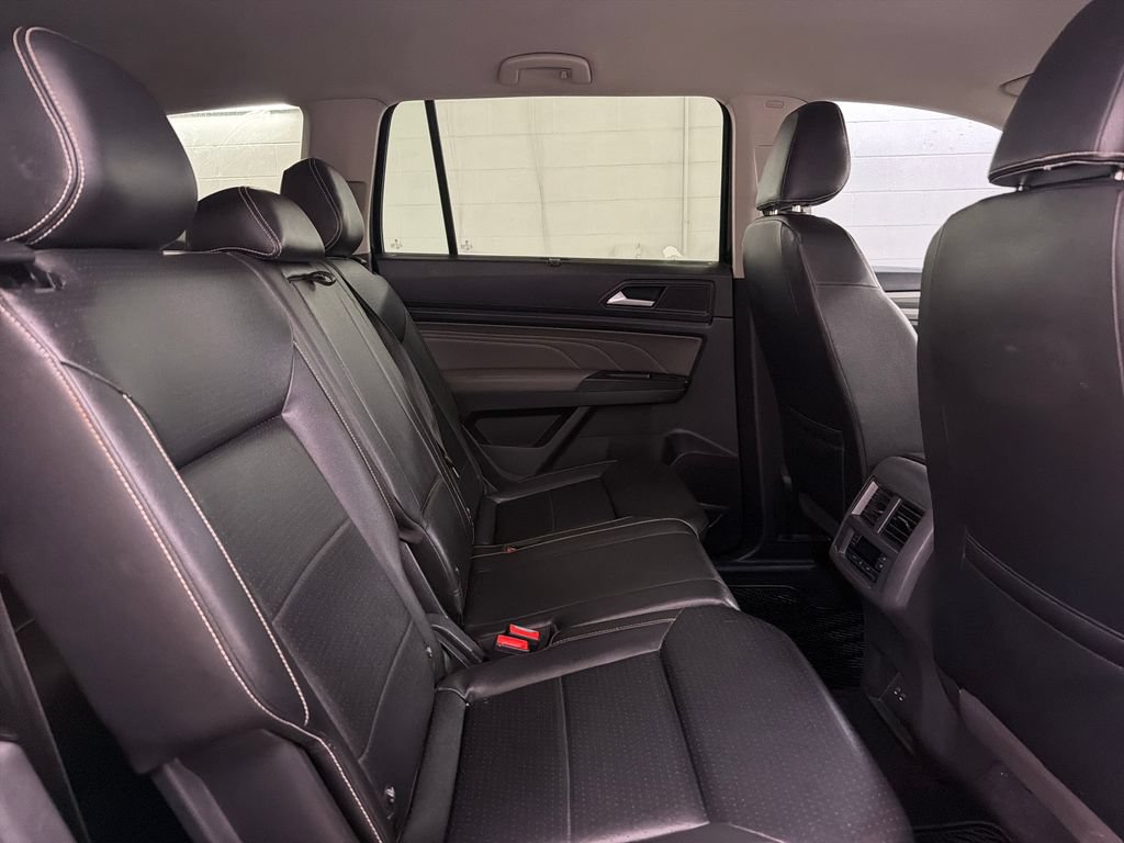 Used 2021 Volkswagen Atlas SE w/ Towing Package FWD image 29