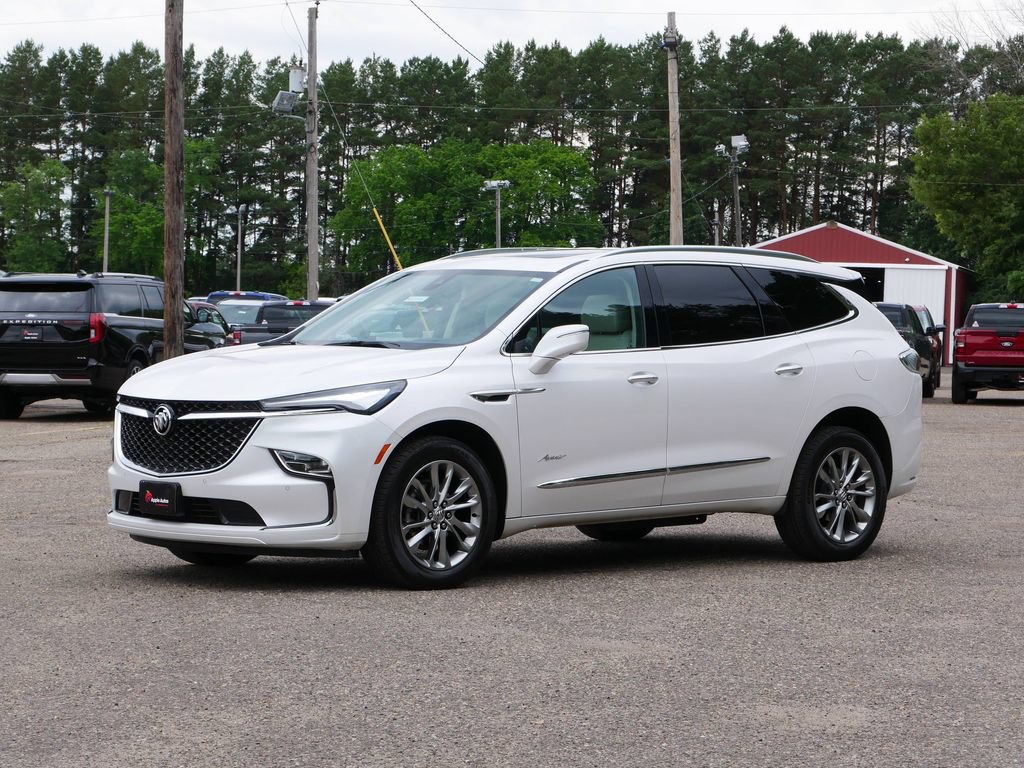 Used 2024 Buick Enclave Avenir w/ Avenir Technology Package AWD/4WD image 6