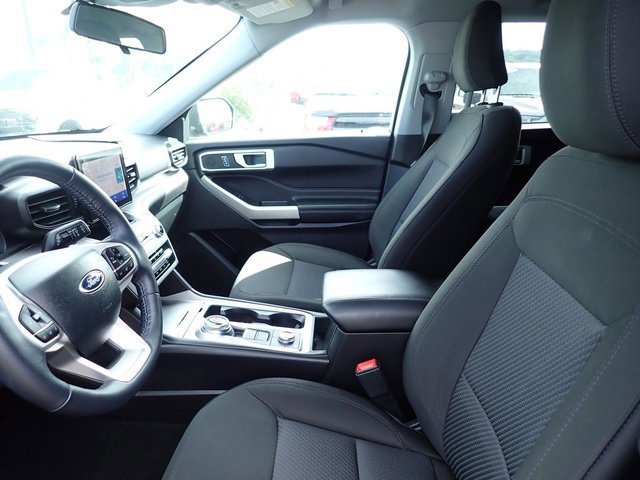 Certified 2023 Ford Explorer XLT image 15
