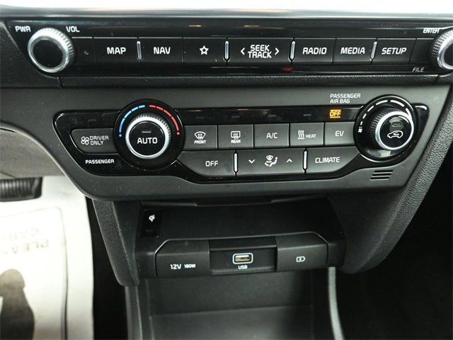 Used 2022 Kia Niro EX image 34