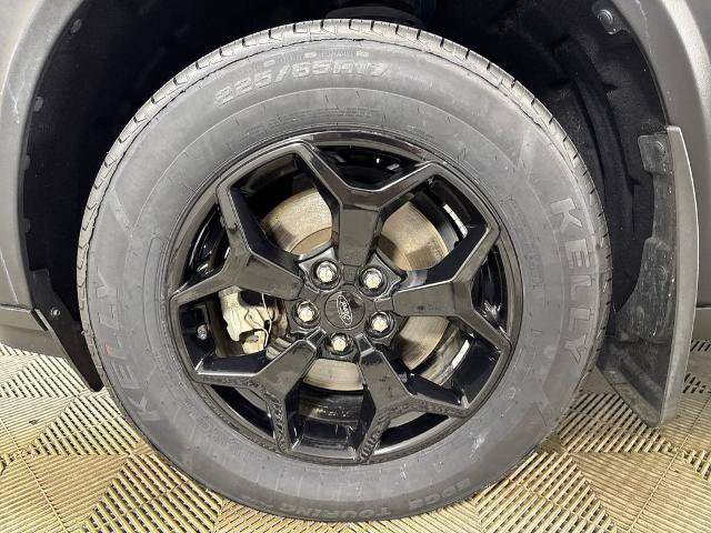 Certified 2023 Ford Maverick Lariat w/ Lariat Luxury Package AWD/4WD image 14
