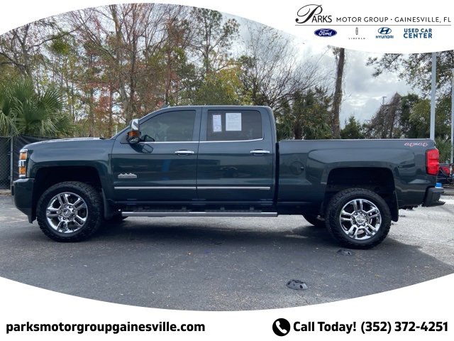 Used 2017 Chevrolet Silverado 2500 High Country w/ Duramax Plus Package image 7