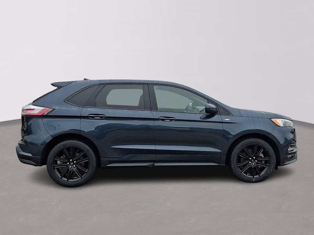 Certified 2023 Ford Edge ST-Line w/ Class II Trailer Tow Package AWD/4WD image 7