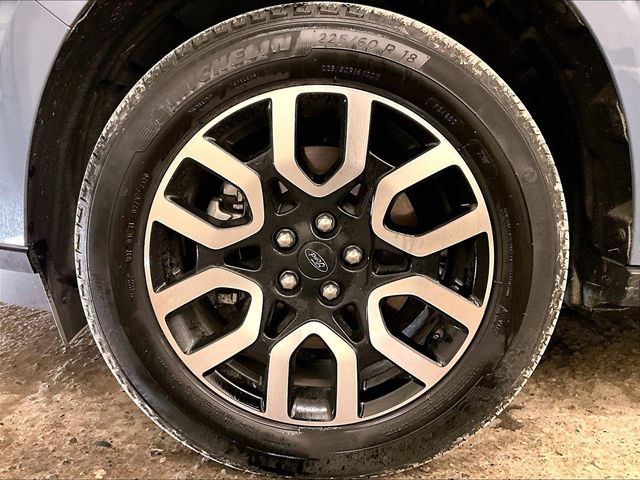 Certified 2024 Ford Maverick Lariat FWD image 8