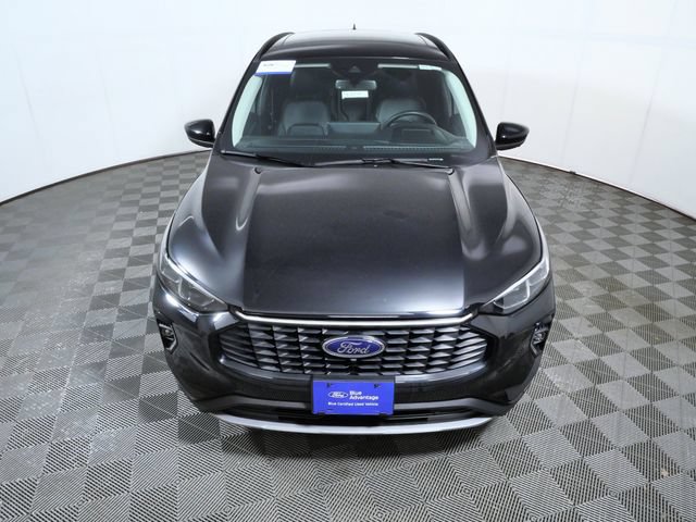 Certified 2023 Ford Escape Platinum w/ Premium Technology Package AWD/4WD image 3