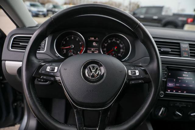 Used 2017 Volkswagen Jetta SE image 33