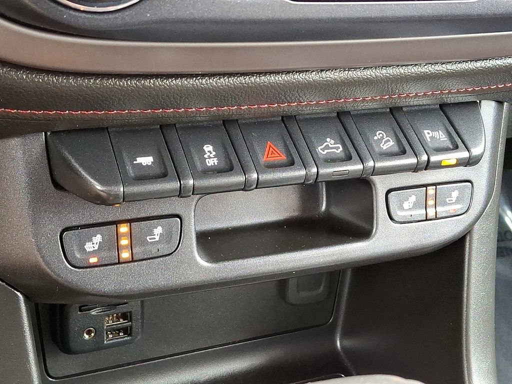 Used 2020 GMC Canyon All Terrain w/ Trailering Package image 15