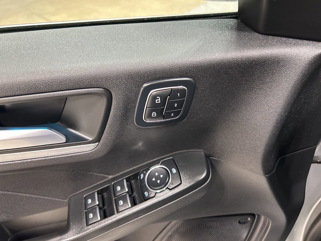 Certified 2024 Ford Escape Platinum image 16