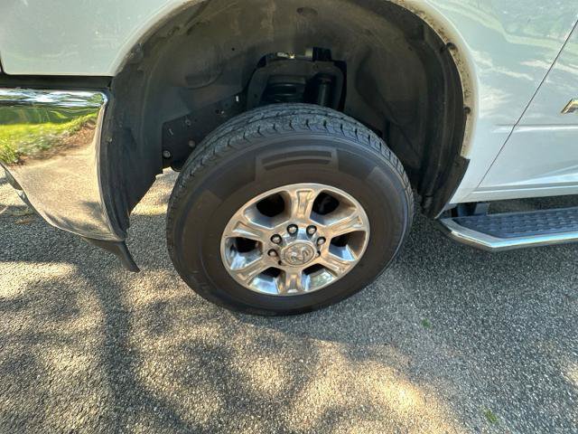 Used 2024 RAM 2500 Big Horn AWD/4WD image 32