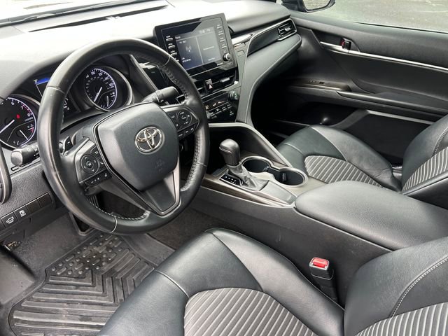 Used 2021 Toyota Camry SE image 18