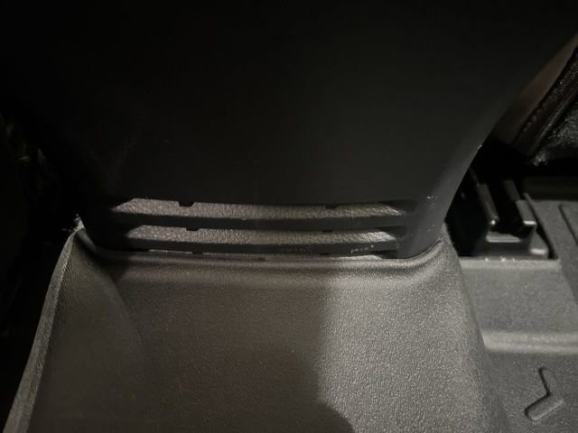 Used 2022 Toyota Tacoma Limited image 21