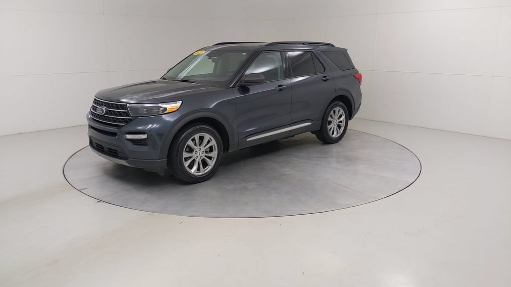 Certified 2023 Ford Explorer XLT w/ Equipment Group 202A AWD/4WD image 21