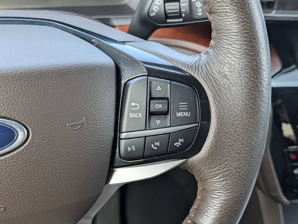 Certified 2024 Ford Explorer King Ranch w/ Technology Package AWD/4WD image 22