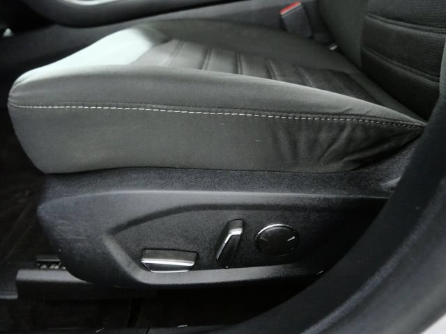 Certified 2020 Ford Fusion SE AWD/4WD image 17