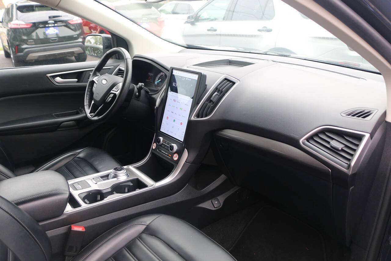 Certified 2024 Ford Edge SEL AWD/4WD image 24