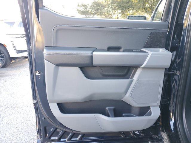 Certified 2022 Ford F150 XLT w/ Equipment Group 302A High image 11