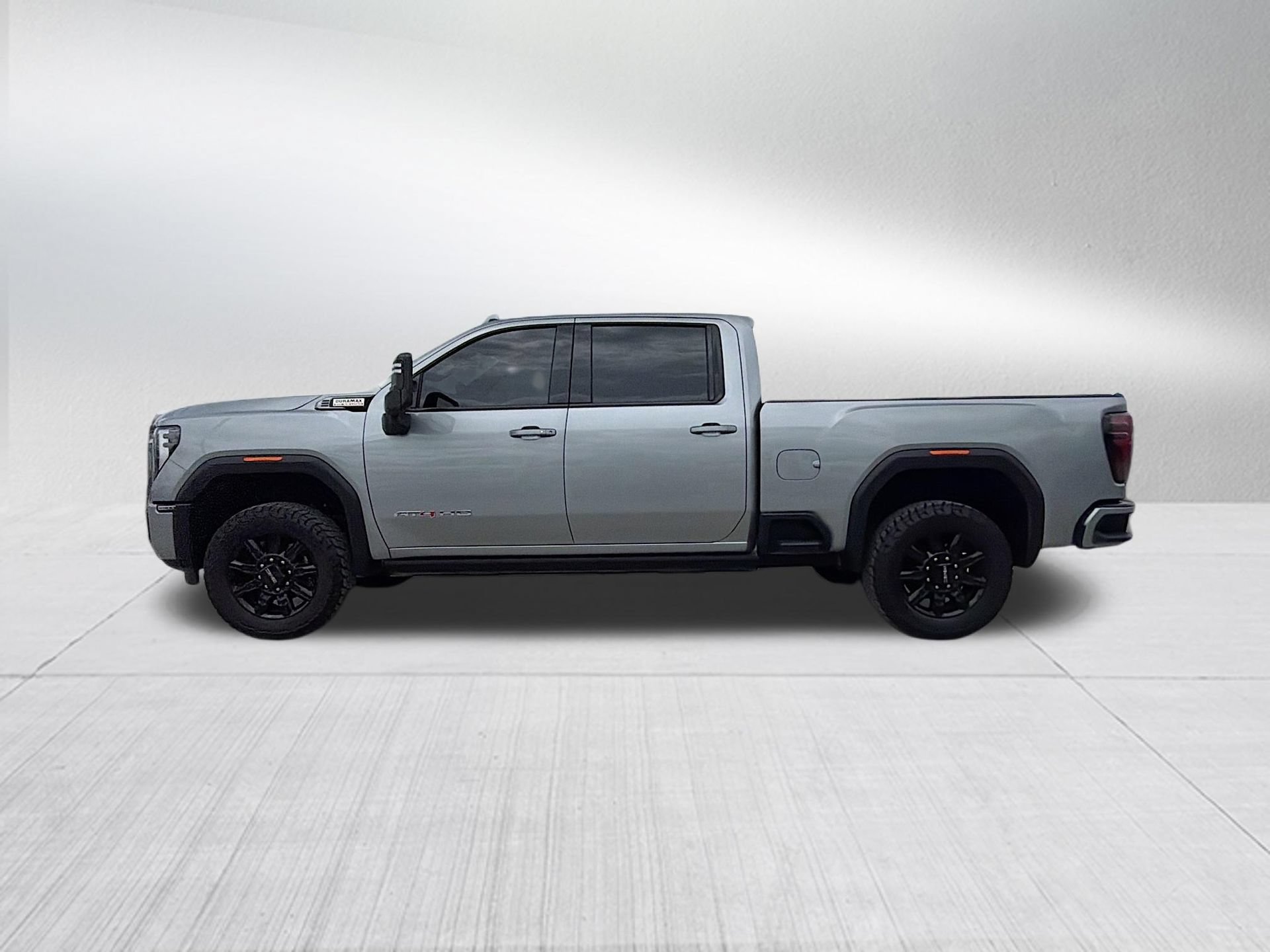 Used 2026 GMC Sierra 2500 AT4 w/ AT4 Premium Plus Package AWD/4WD image 11