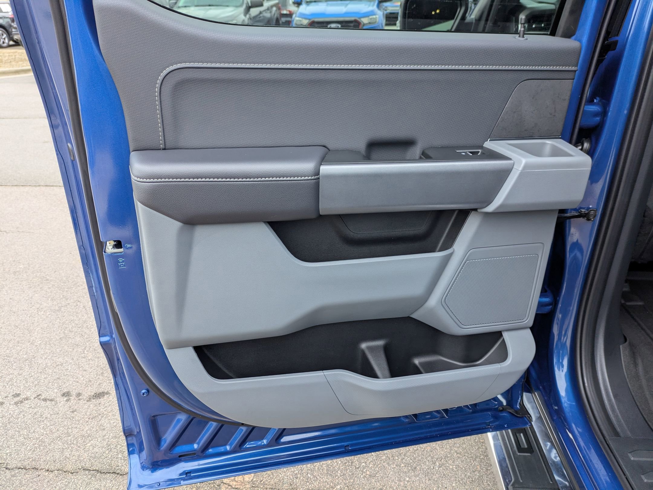 Certified 2025 Ford F150 XLT w/ Equipment Group 302A MID image 32