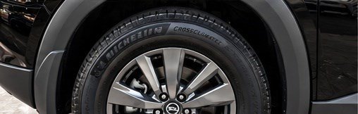 Used 2022 Nissan Pathfinder SV w/ SV Premium Package AWD/4WD image 7