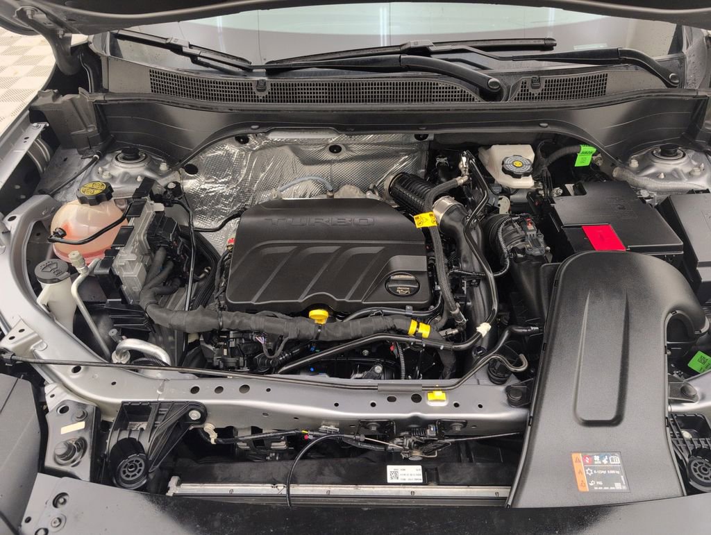 Used 2025 Chevrolet Trax ACTIV w/ Sunroof Package FWD image 38