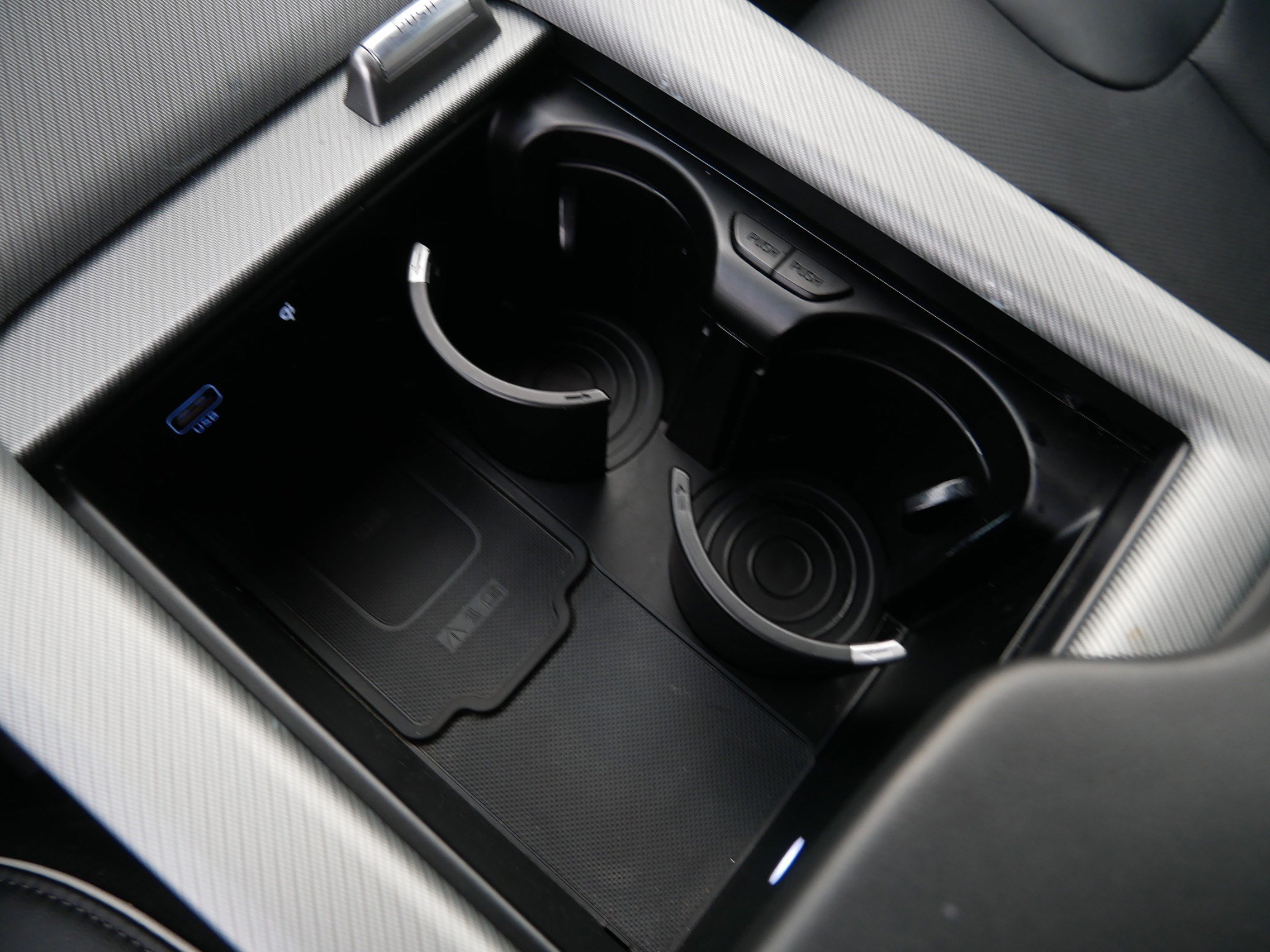 Used 2025 Hyundai Palisade SEL image 32