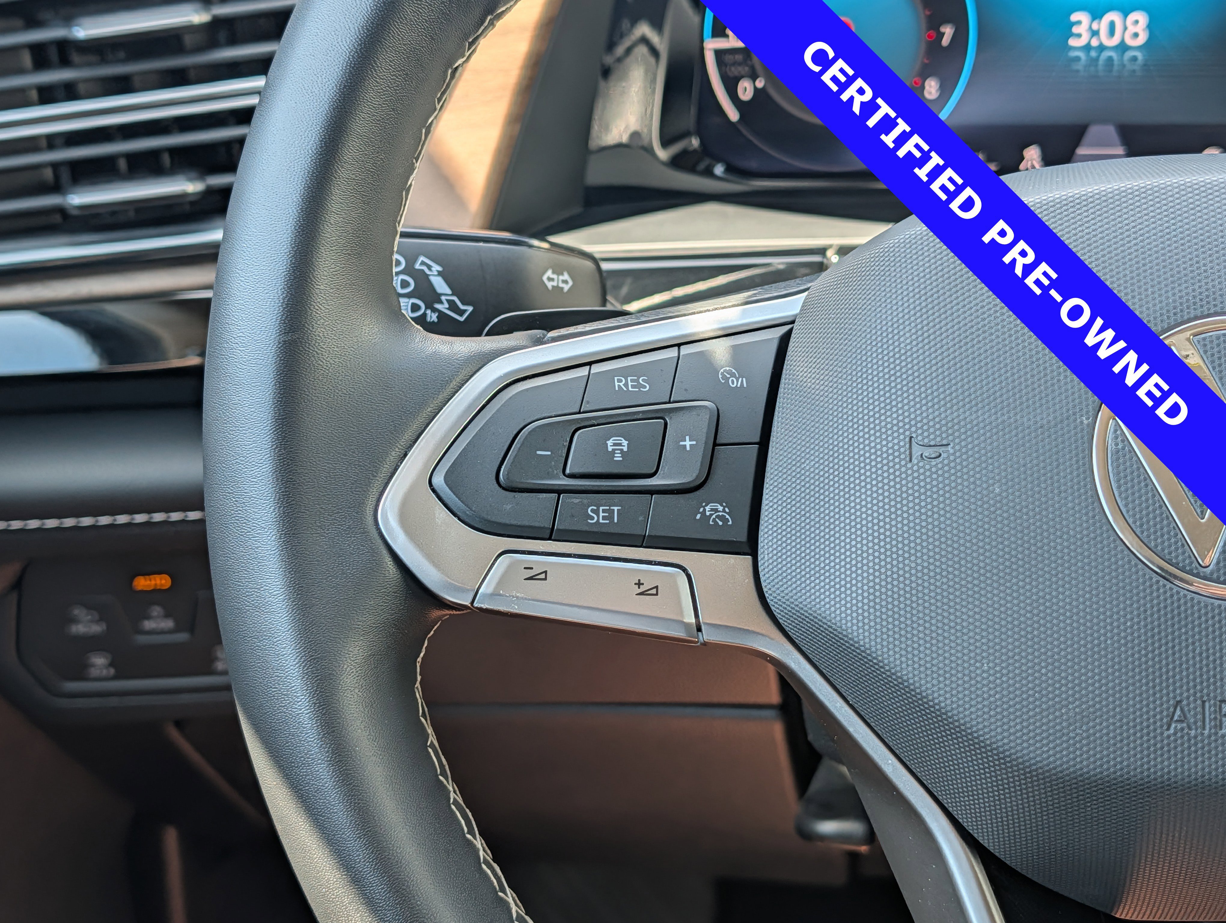 Used 2024 Volkswagen Atlas SE FWD image 26