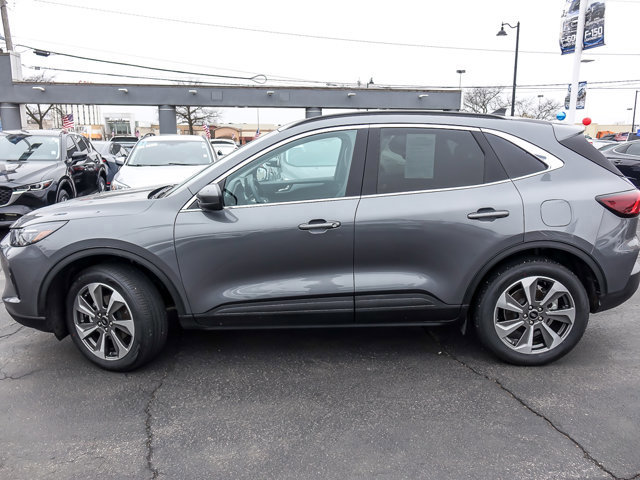 Certified 2025 Ford Escape Platinum image 3