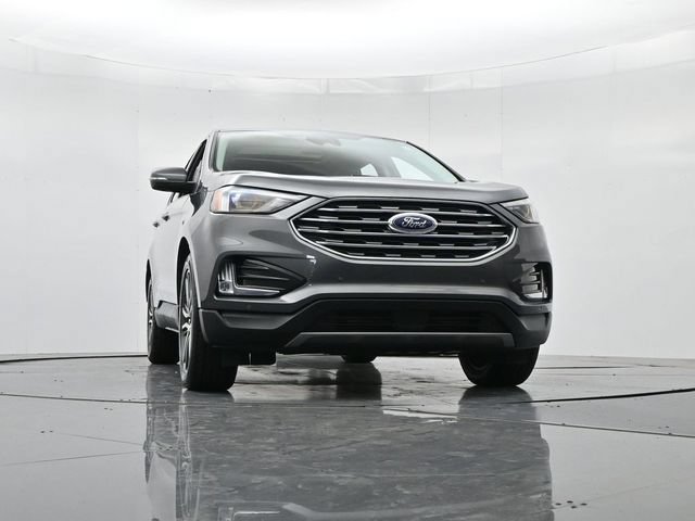 Certified 2022 Ford Edge Titanium AWD/4WD image 38