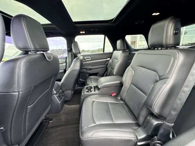 Certified 2018 Ford Explorer Limited w/ Equipment Group 301A FWD image 23