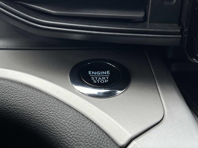 Certified 2023 Ford Explorer XLT image 28