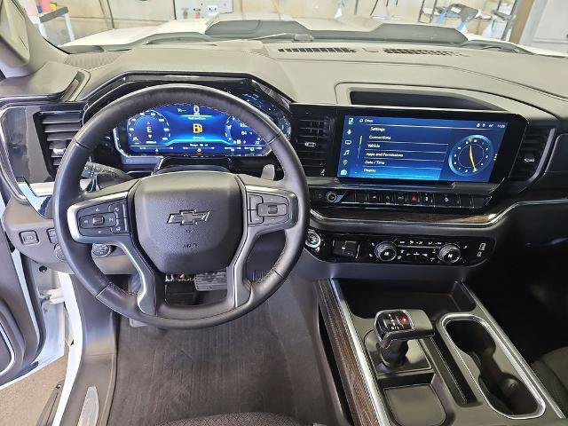 Used 2023 Chevrolet Silverado 1500 LT Trail Boss w/ Protection Package AWD/4WD image 16