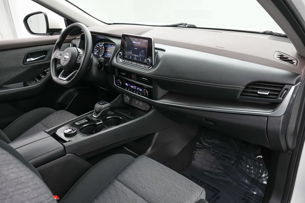 Used 2023 Nissan Rogue SV AWD/4WD image 21