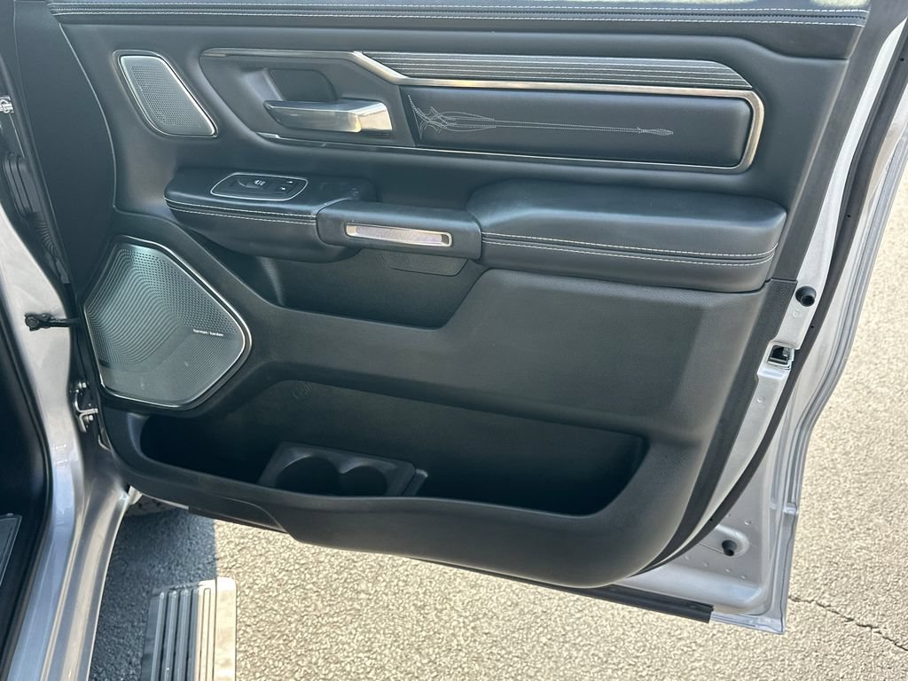 Used 2021 RAM 1500 Limited AWD/4WD image 14