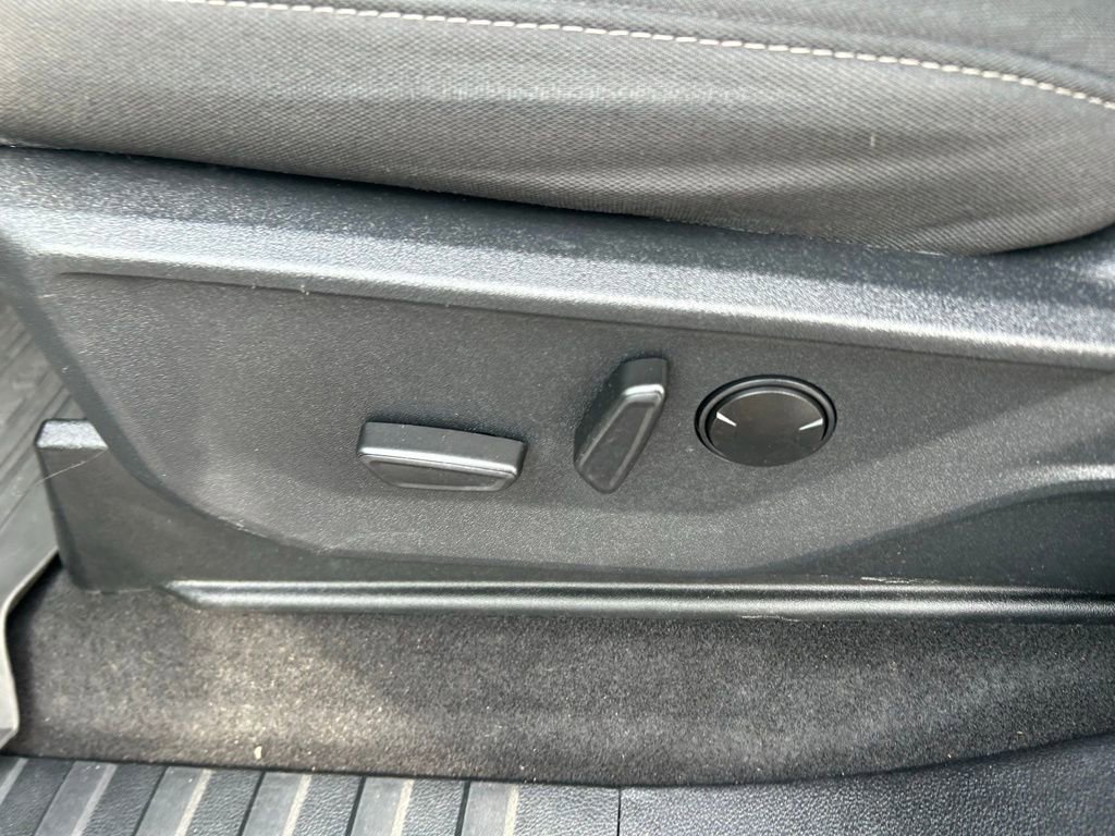 Certified 2023 Ford F150 XLT w/ Equipment Group 302A High image 18