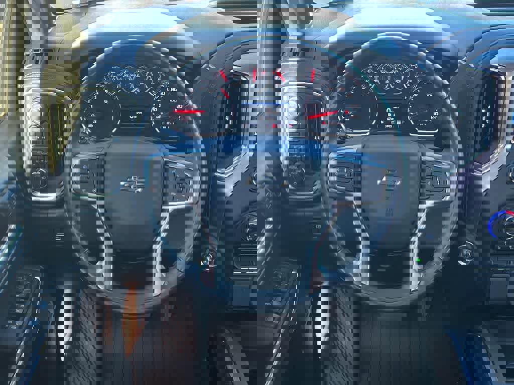 Used 2021 Chevrolet Silverado 1500 RST image 23