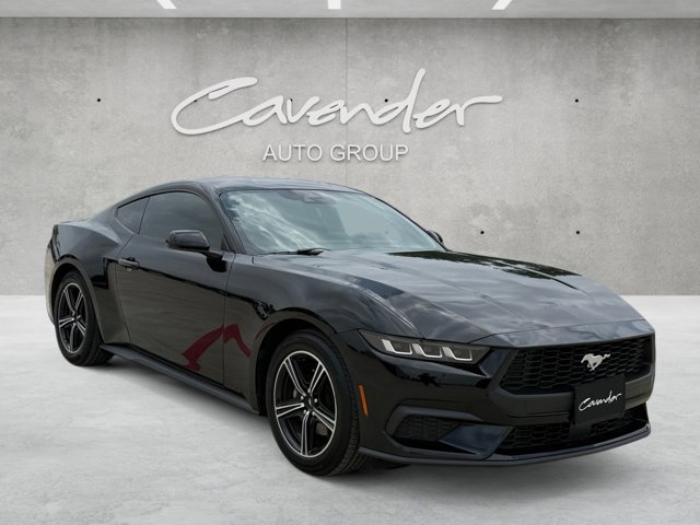Certified 2025 Ford Mustang Coupe RWD image 2