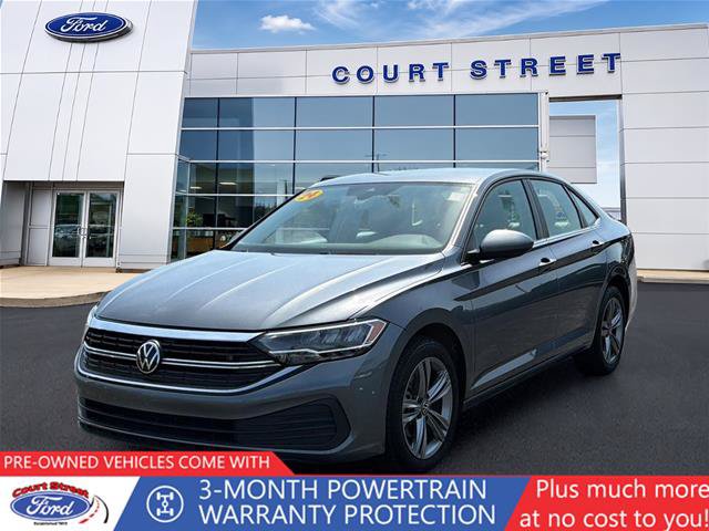 Used 2024 Volkswagen Jetta SE