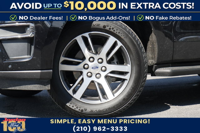 Certified 2024 Ford Expedition Max Limited RWD image 3