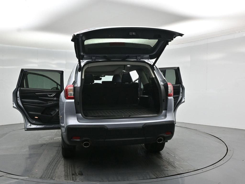 Used 2023 Subaru Ascent Limited w/ Technology Package AWD/4WD image 35