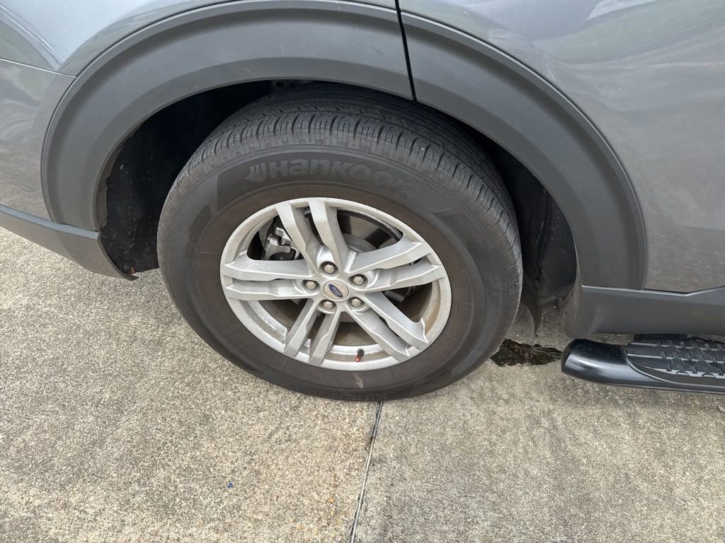 Certified 2022 Ford Explorer XLT image 17