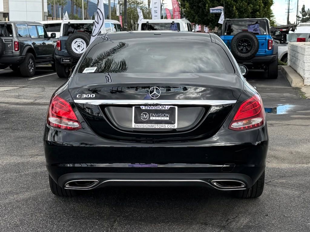 Used 2018 Mercedes-Benz C 300 Sedan image 7